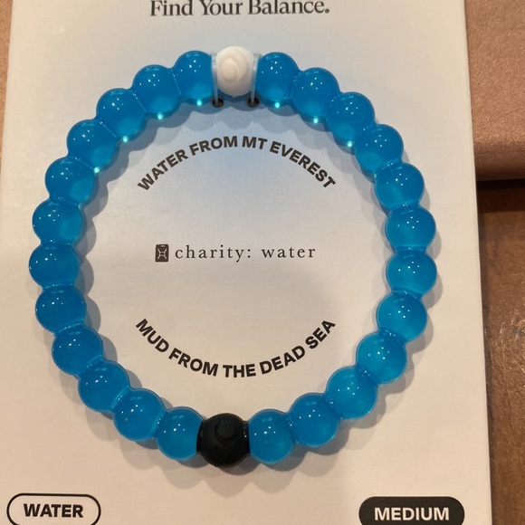 Brand new size medium Lokai bracelet beautiful blow color - Picture 2 of 5